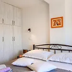 Jadranka With Sea View In Apartman *