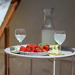 Jadranka With Sea View In Apartman
