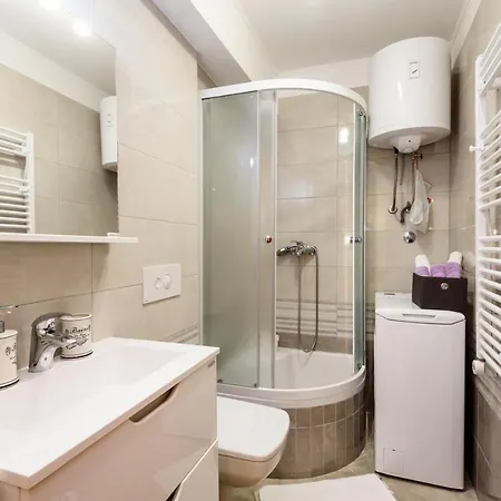 아파트 Jadranka With Sea View In Rogotin